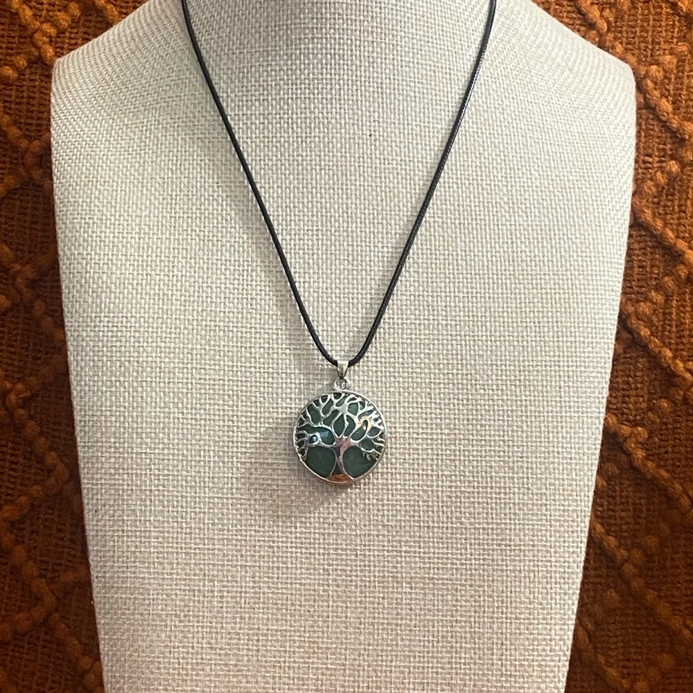 Tree Of Life Over Aventurine Gemstone Silver Cutout Pendant Necklace